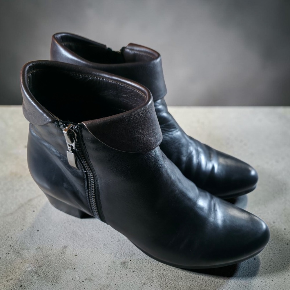 Regarde Le Ciel Stefany Flip Cuff Women's Boots Black Leather‎ Size 41 / 8.5 - 9